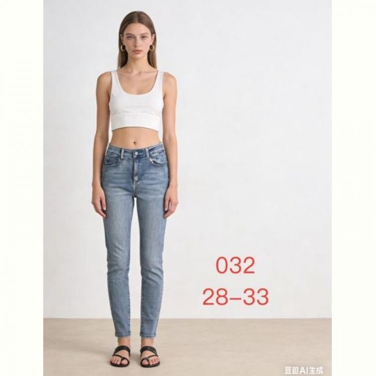 Купить Джинсы NewJeans 032 l.blue на obuv-plus.com.ua