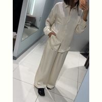 Купить Костюм Comod H2153 l.beige на obuv-plus.com.ua