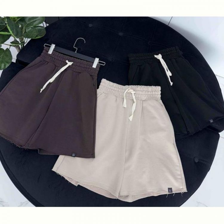 Купить Шорты LOVEKAN 1043 beige на obuv-plus.com.ua