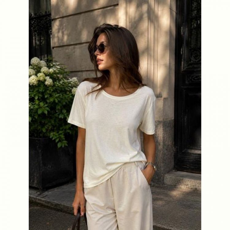 Купить Футболка New Season FB1706 milk на obuv-plus.com.ua