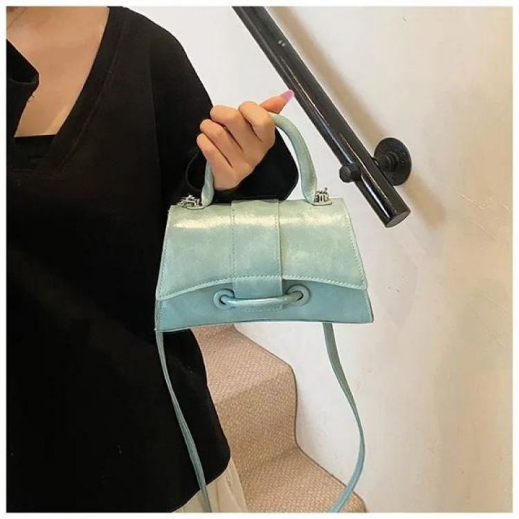 Купить Сумка Fashion Bag D1686-2 l.blue на obuv-plus.com.ua